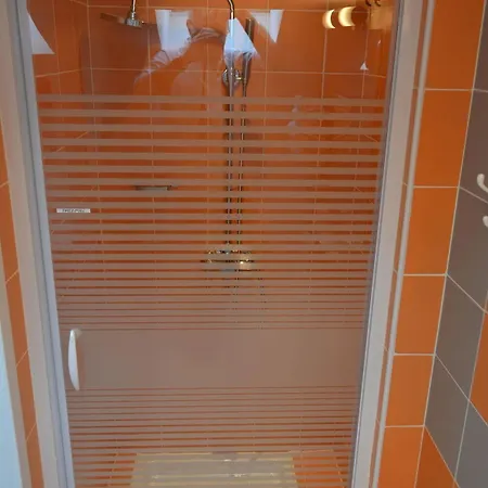 Gardenia Биарриц