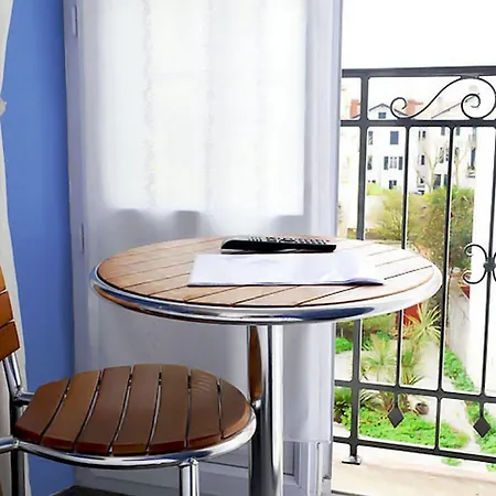 Gardenia Отель Биарриц